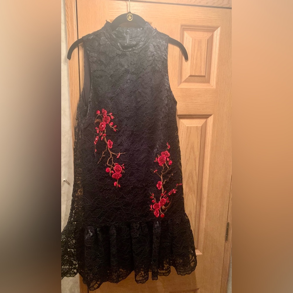 NWT Nicole Miller size 8 dress